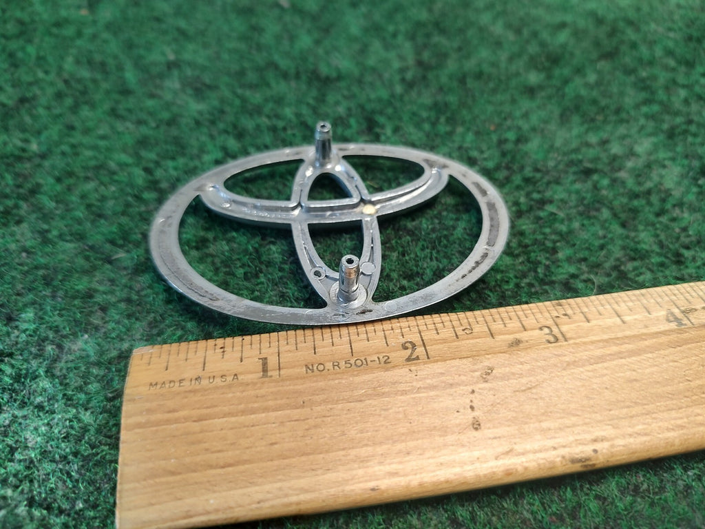 TOYOTA 4RUNNER LOGO BADGE SIGN SYMBOL CHROME EMBLEM 8224ABS 3S8