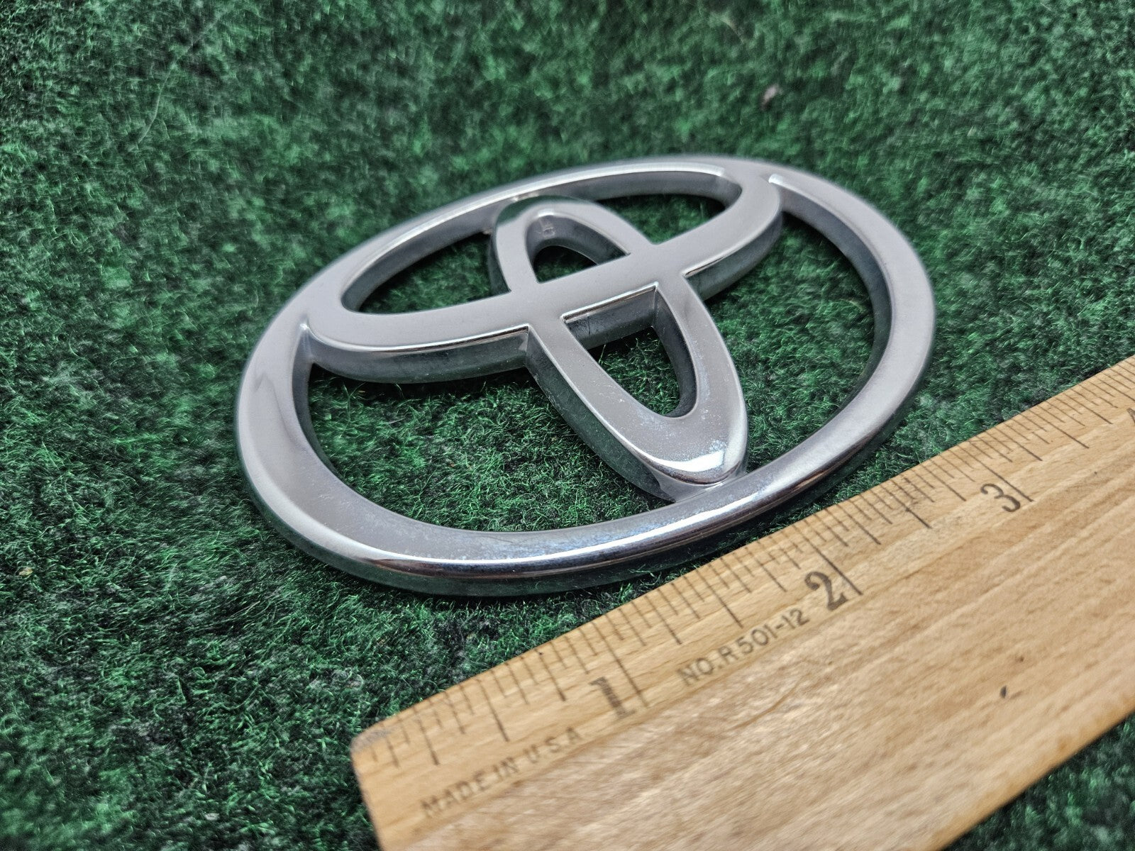 Toyota Chrome Emblem Logo Badge Name Plate Symbol Unknown Model 4" GL1