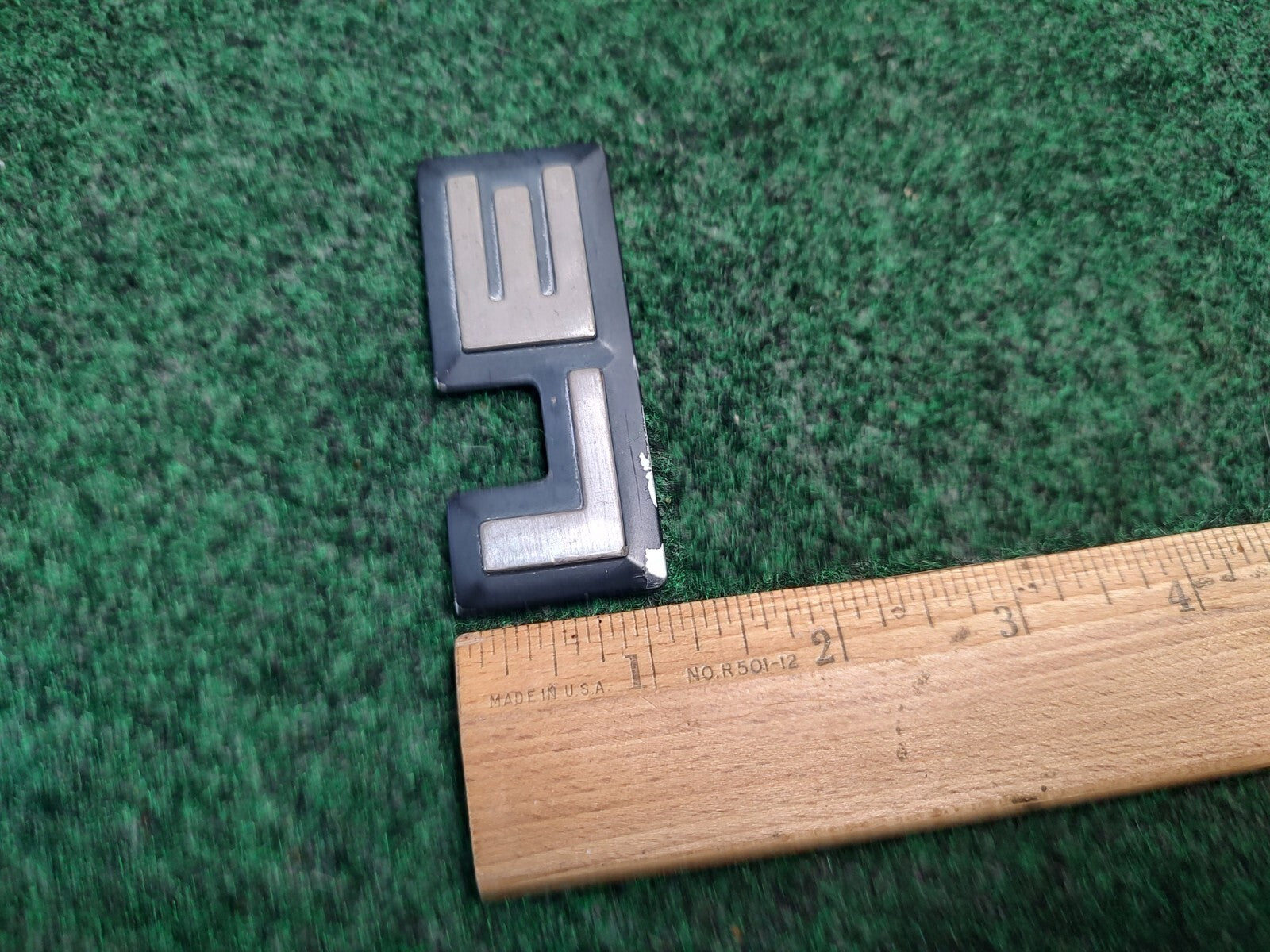 1987-1996 Dodge Dakota LE Cab Corner Emblem Name Plate Badge  55026887 4S9