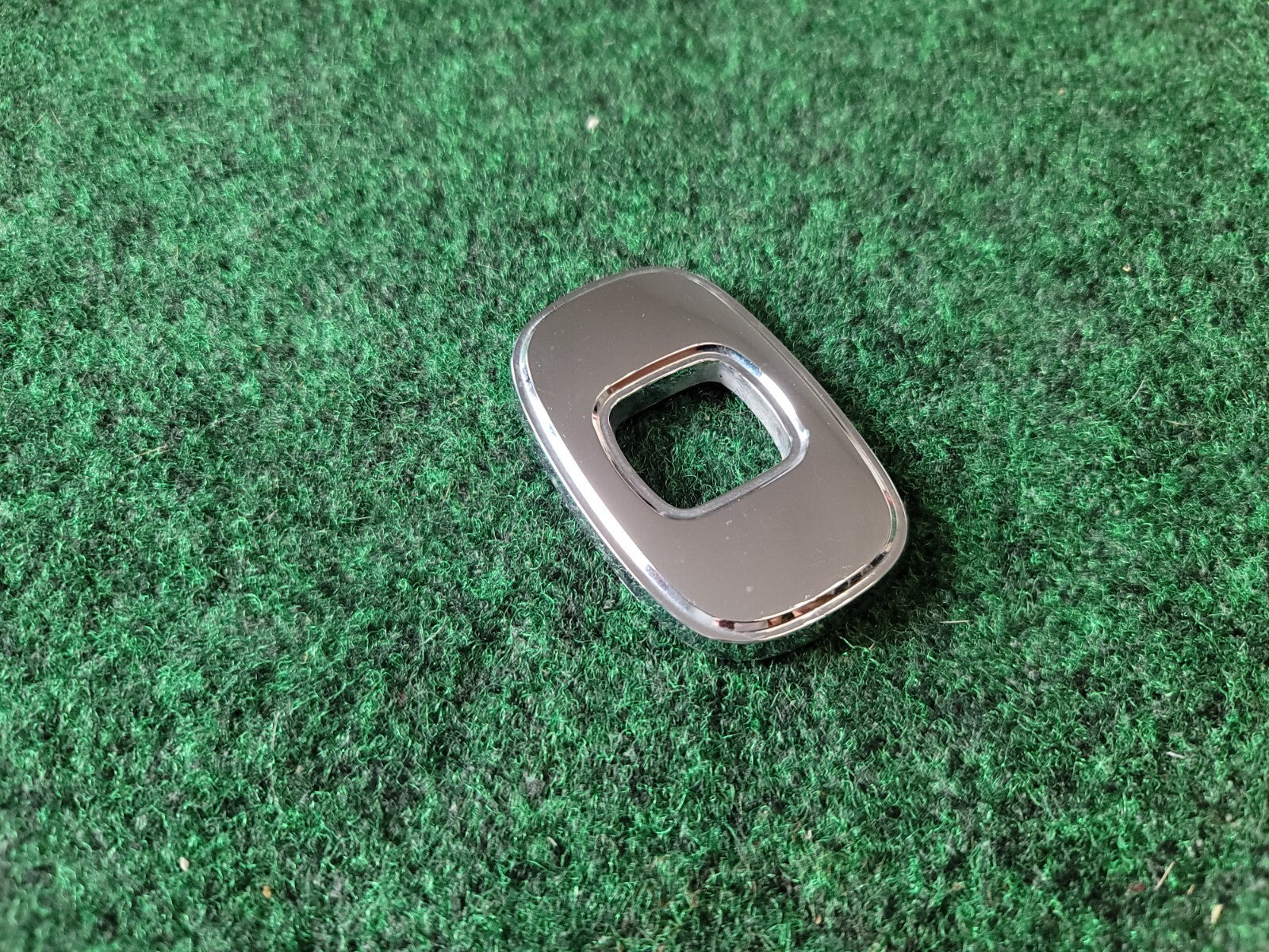 2009-2018 Dodge Ram Door Chrome Emblem "O" OEM EMBLEM Letter Nameplate 10L1