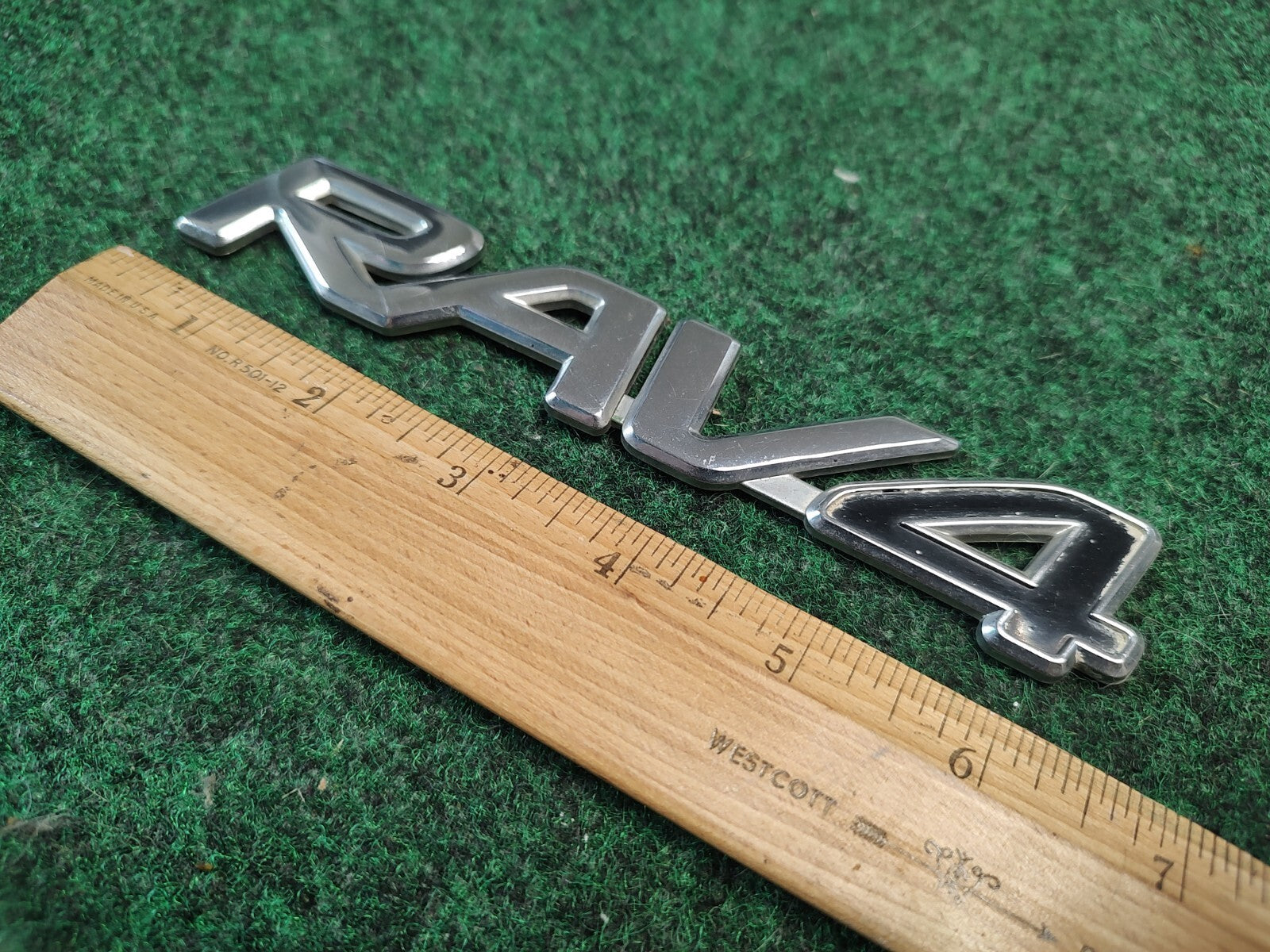 Genuine OEM Toyota RAV4  75431-0R060 Rear Nameplate Emblem Badge 2004-2018 2S9
