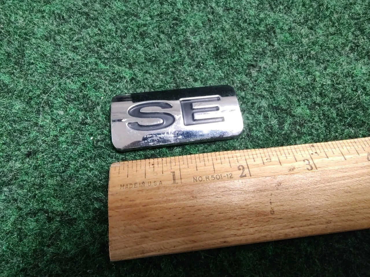 Ford SE Chrome & Black Plastic 2" Emblem Badge Logo Name Plate Nameplate OEM 5S5