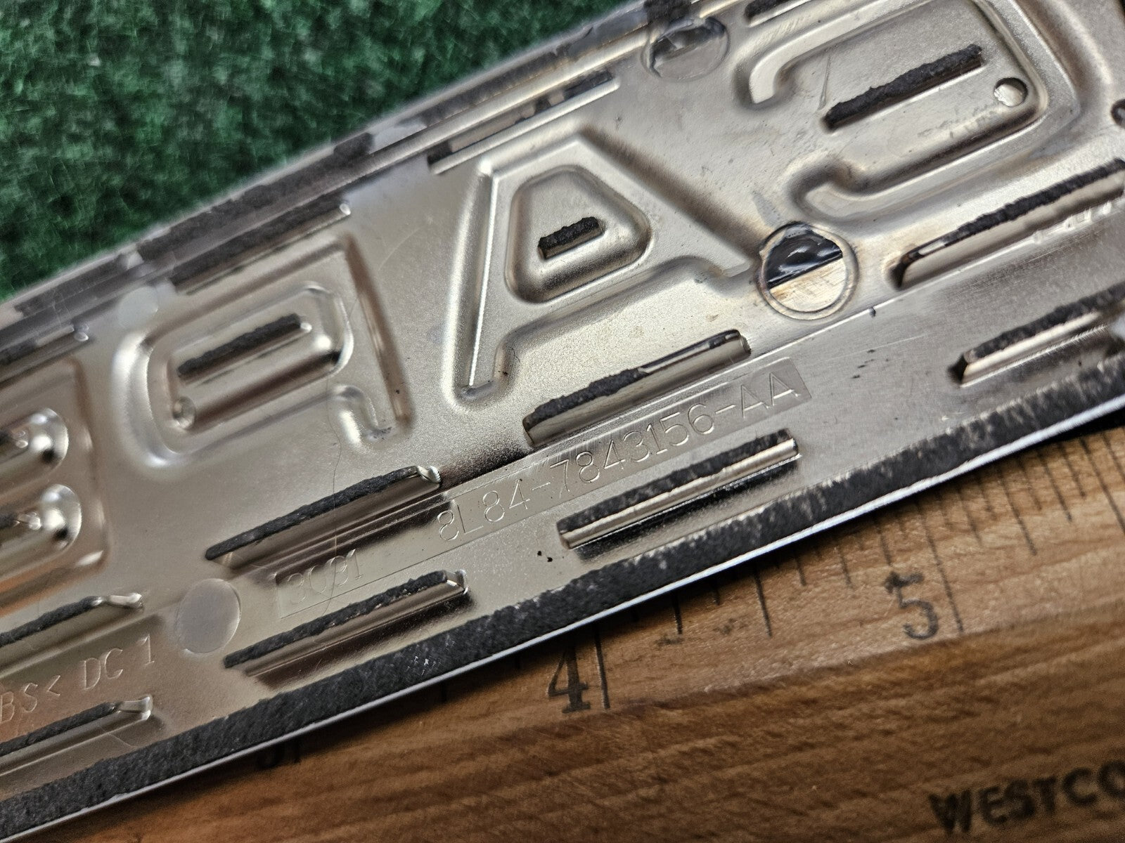 2008 09 10 11 12 FORD ESCAPE XLT REAR GATE CHROME EMBLEM LOGO BADGE OEM 6M6
