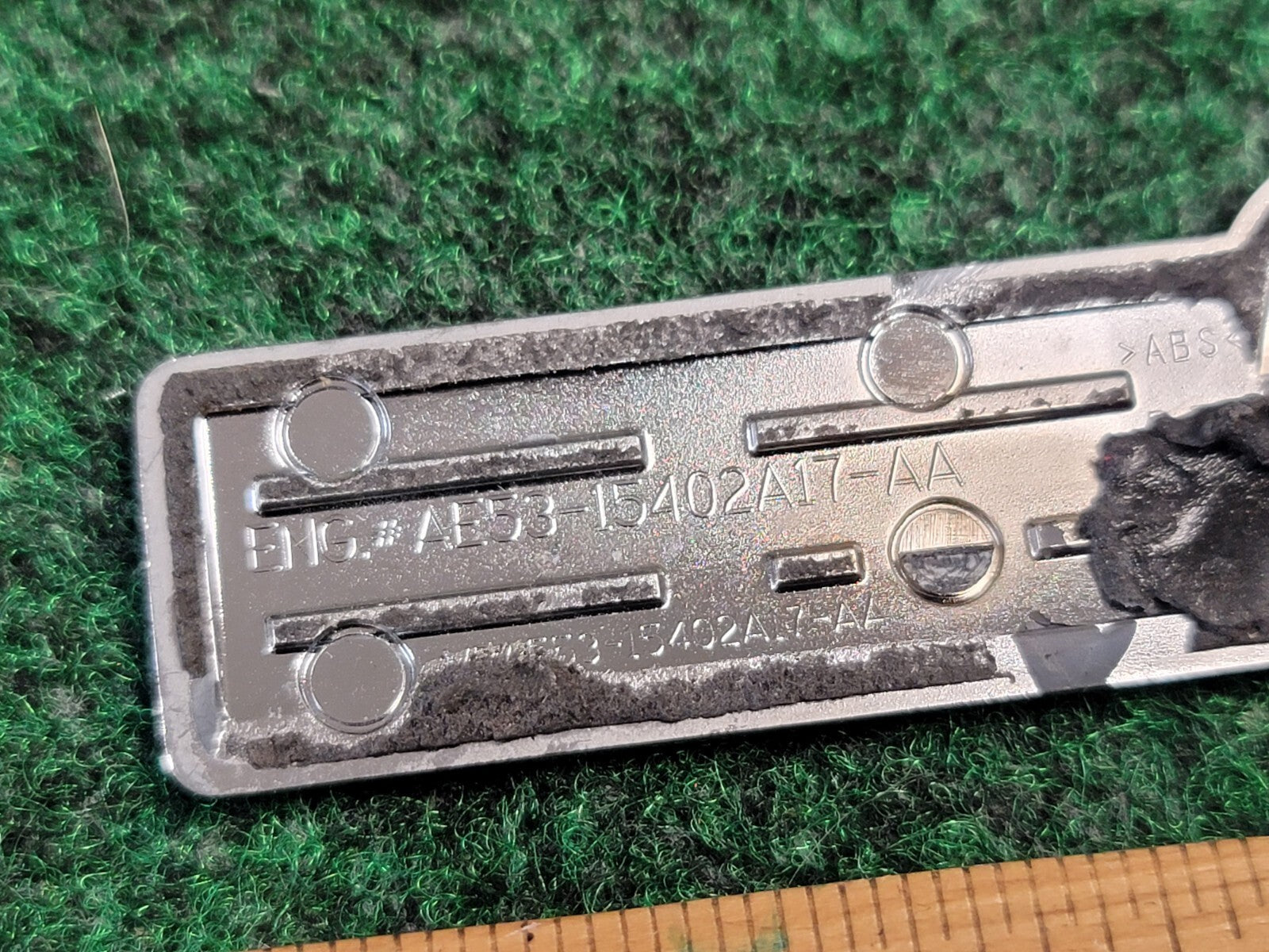 Crown Victoria Flex Fuel Emblem Fuel AE53-15402A17-AA 1M5
