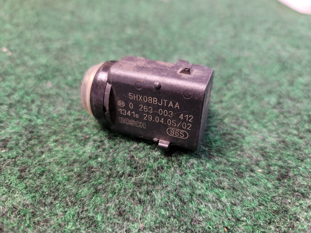 OEM 5hx08bjtaa PDC Parking Sensor CHRYSLER JEEP DODGE 2L6
