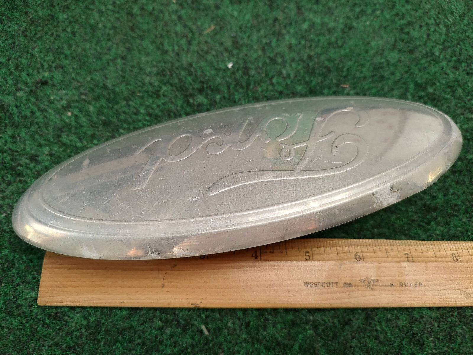 2004 2005 2006 2007 2008 Ford F-150 Front Grille Emblem Ornament 9" Oval 2S7