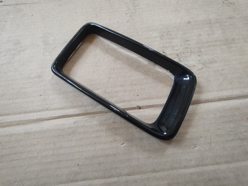 2015-2016 Jeep Grand Cherokee Insert Grille Surround Trim Bezel 68143133AB CL3