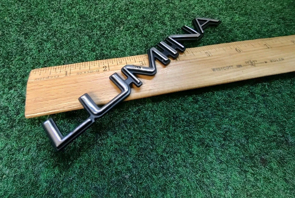 95 96 97 98 99 00 01 CHEVROLET LUMINA REAR EMBLEM BADGE SYMBOL OEM 9L7