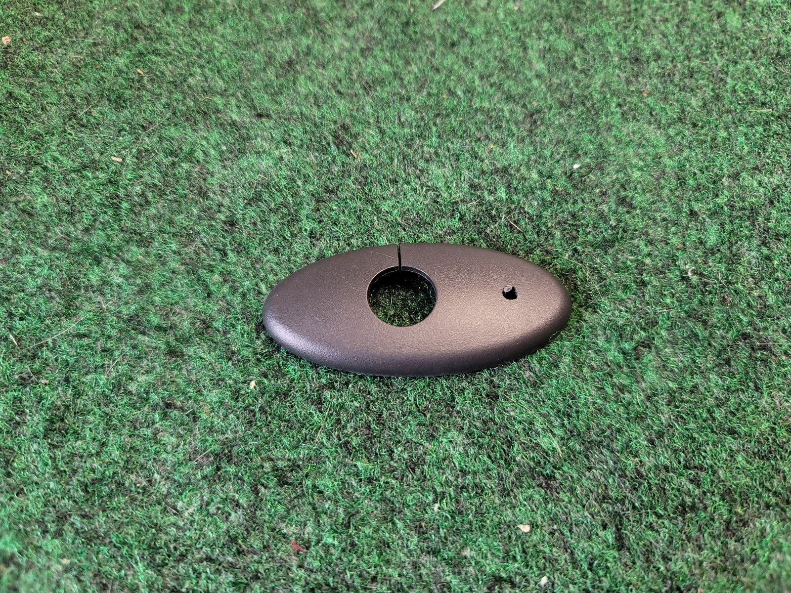 2013-2018 FORD FOCUS FRONT SUN VISOR RETAINER COVER OEM 9L8