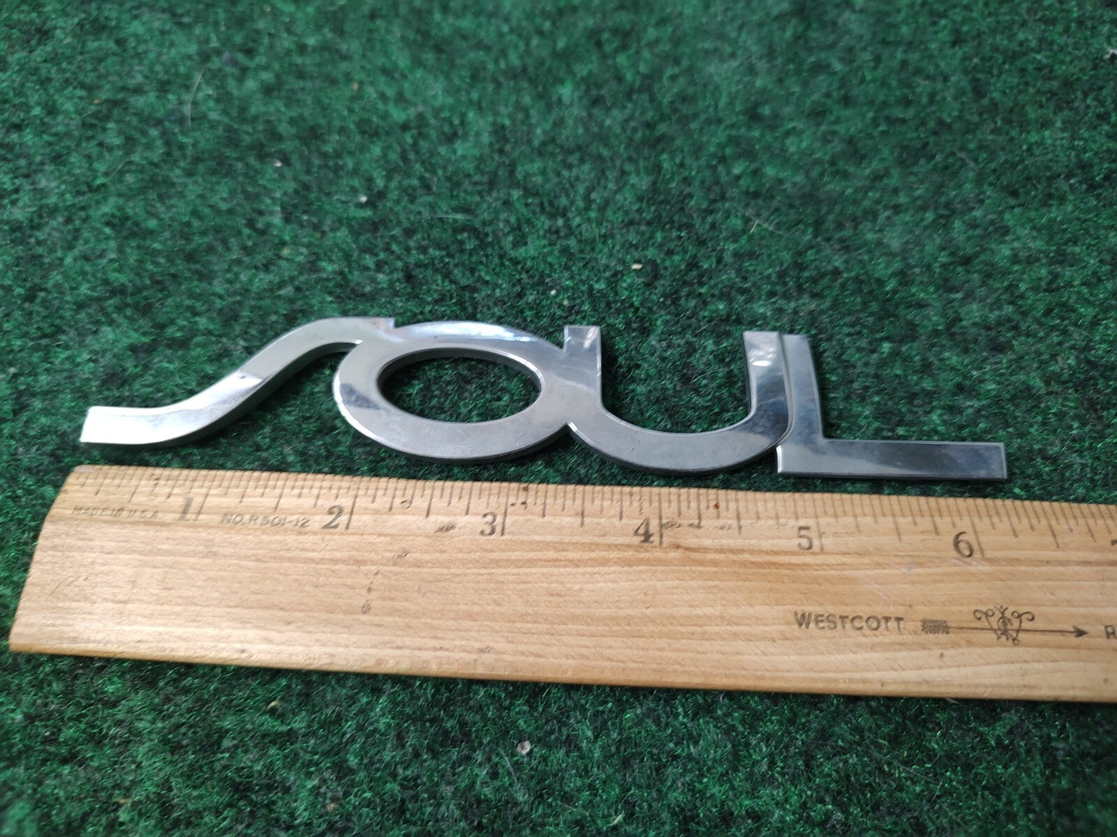 2010-2013 Kia Soul 86310 2K000 Rear Liftgate Emblem OEM Genuine 1M4