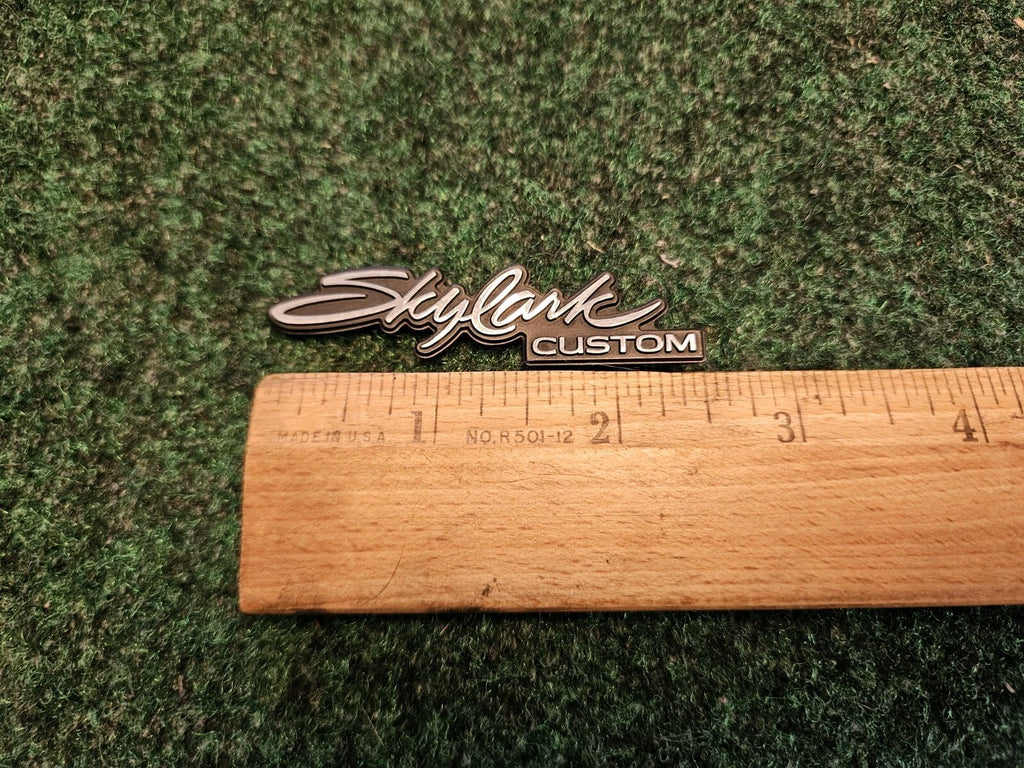 BUICK SKYLARK Custom SCRIPT EMBLEM OEM Plastic Chrome Silver Logo Name 5M4