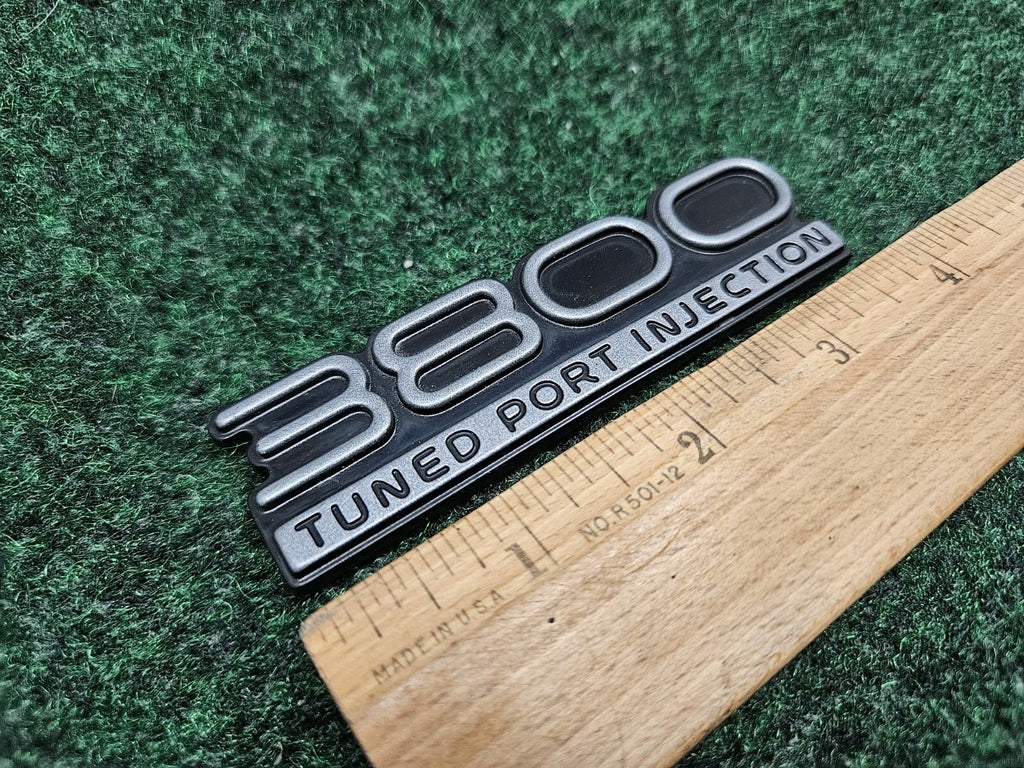 BUICK REGAL 3800 TUNED PORT INJECTION CIRCA 1991 SIDE EMBLEM 10194440 GL2