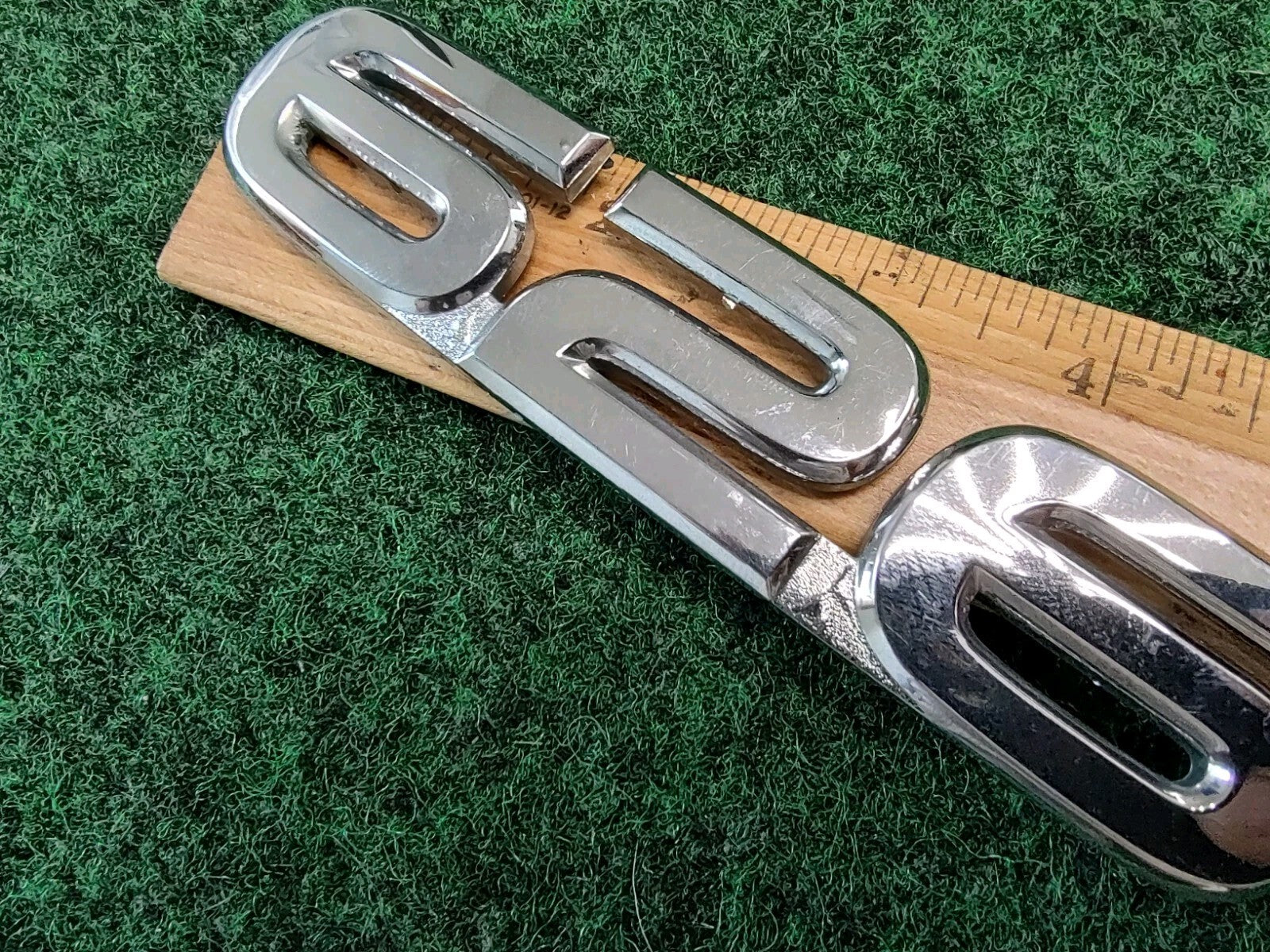 00 01 02 MAZDA 626 REAR LID EMBLEM LOGO BADGE SIGN SYMBOL OEM Name Plate 2S8
