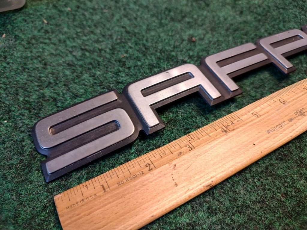 1995-2005 GMC Safari Rear Door Emblem Badge Logo Nameplate Name 15690681 10L3