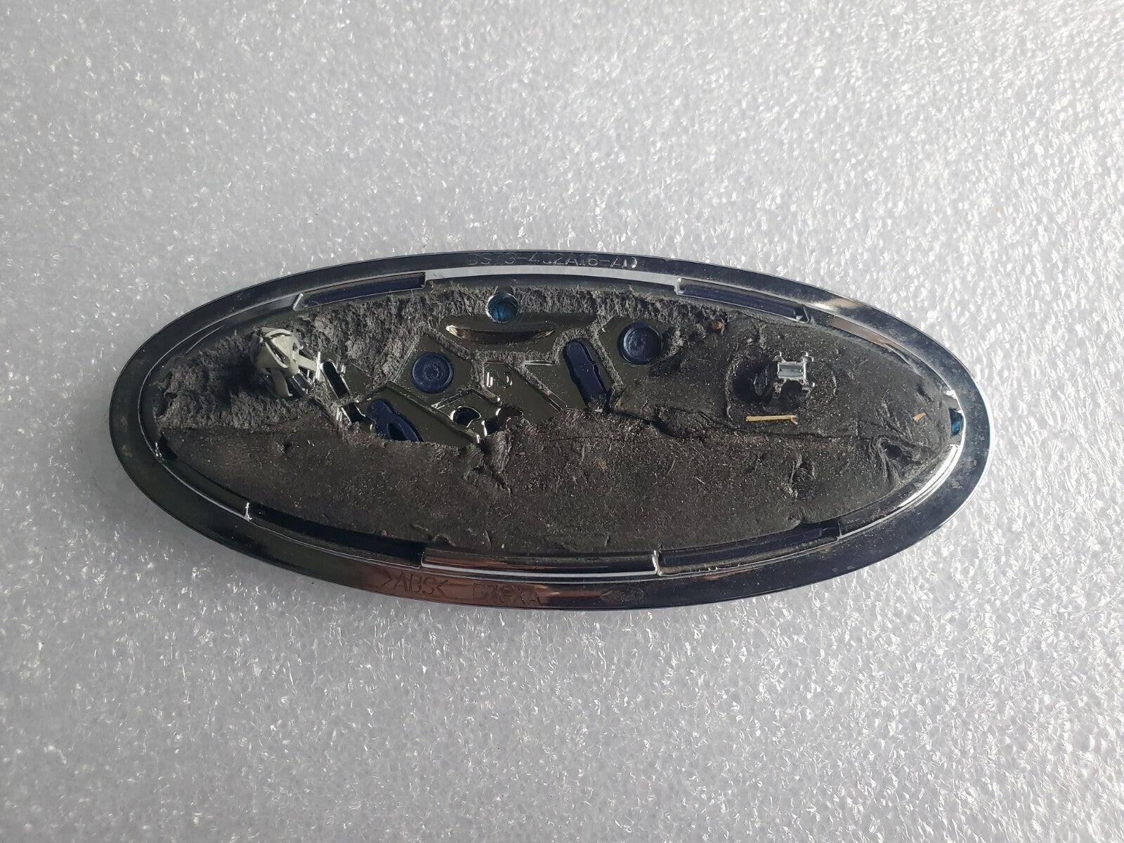 2013 -2018 Ford Fusion Rear Trunk Deck Lid Emblem Logo Badge DS73 402A16 AC 2L2
