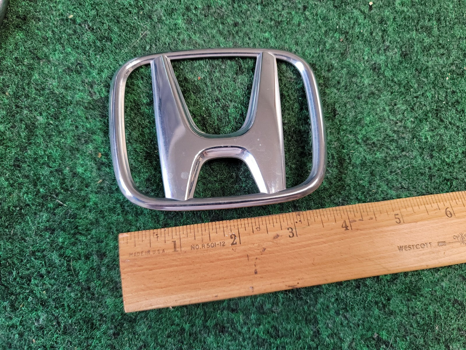 2006-2011 Honda Civic Sedan Rear Trunk Lid Badge Emblem 75701 SNA 0030 OEM 1M2