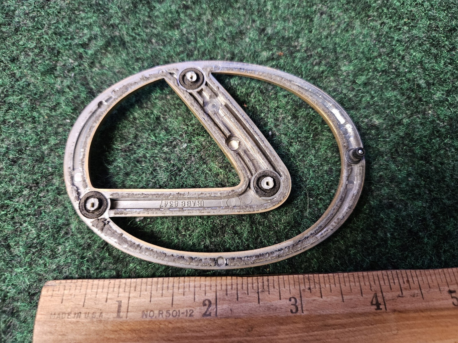 Lexus OEM 1992-1996 ES300 ES 300 Gold Rear Emblem Badge Logo 8347 4M9