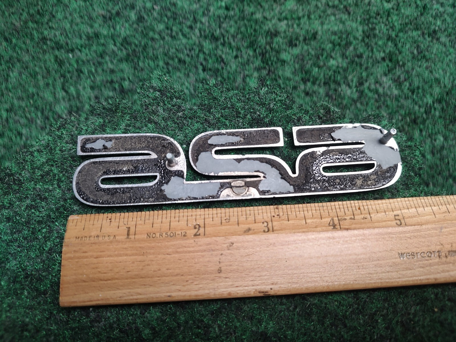 00 01 02 MAZDA 626 REAR LID EMBLEM LOGO BADGE SIGN SYMBOL OEM Name Plate 2S5