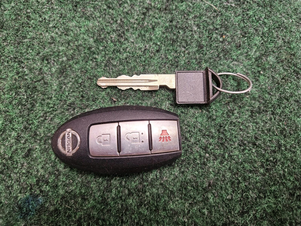 ORIGINAL NISSAN 07-13 OEM SMART KEYLESS ENTRY REMOTE FOB Key Is CUT ALARM 7S5