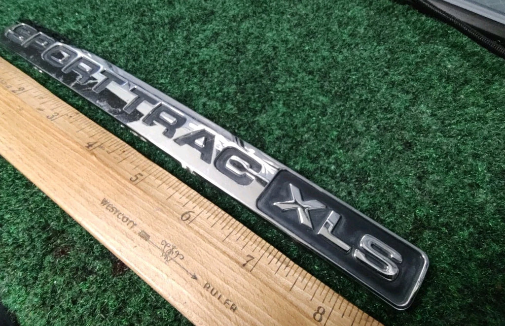 2002 2003 04 05 Ford Explorer Sport Trac XLS Rear Tailgate Nameplate Emblem 8L9