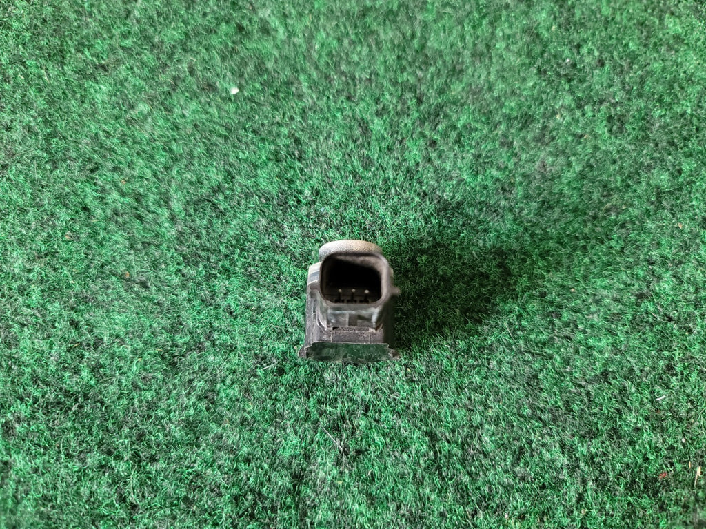 Bumper Parking PDC Aid Sensor 8A53-15K859-ABW  Ford Explorer Focus Lincoln 10L1
