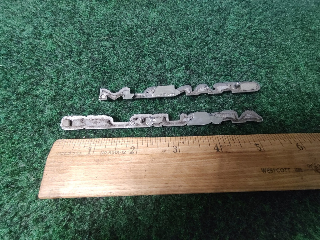 98 99 00 01 02 MERCURY GRAND MARQUIS GS REAR EMBLEM LOGO BADGE SYMBOL Chrome 8L3