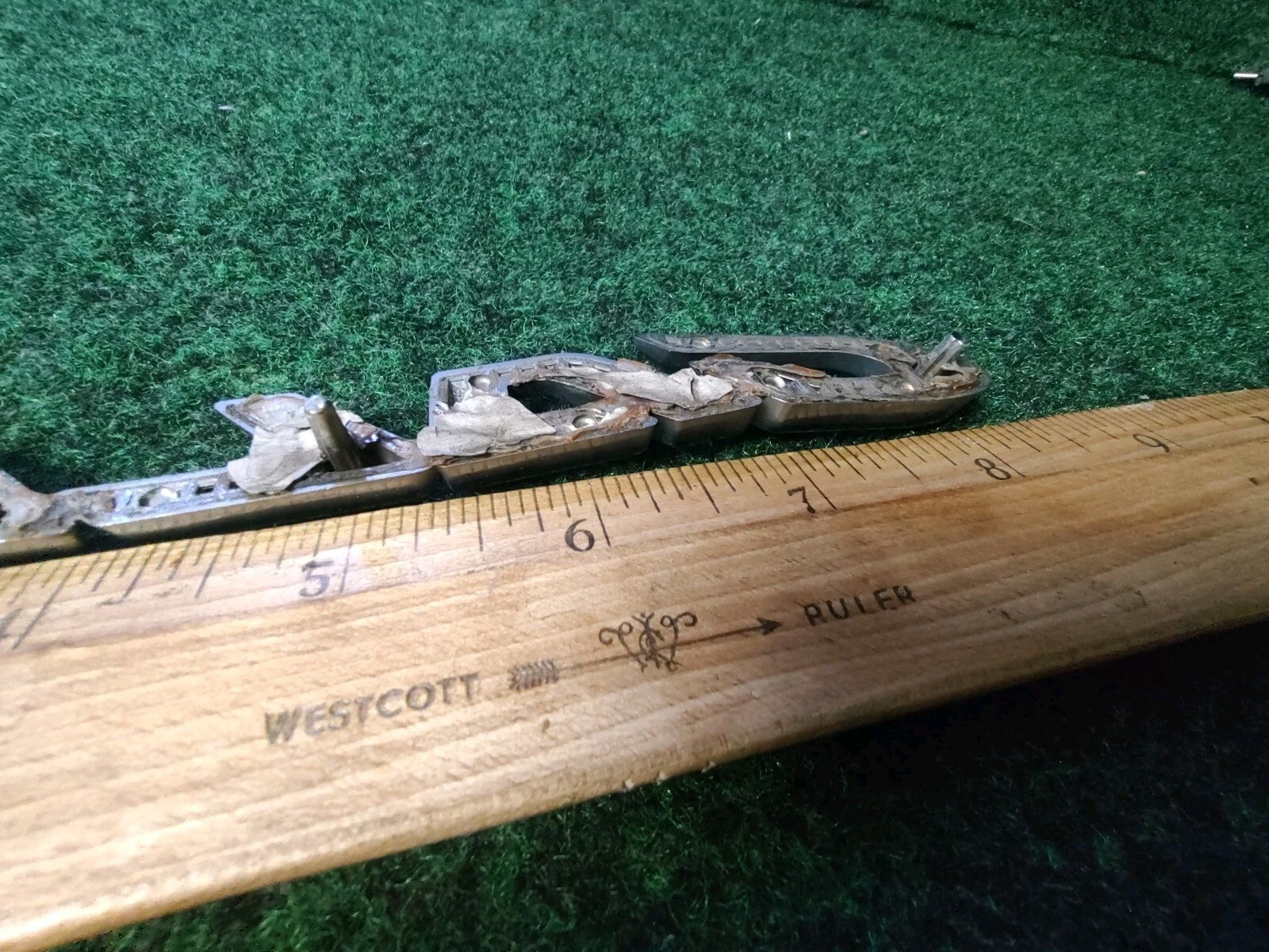 04 05 06 MITSUBISHI GALANT REAR CHROME EMBLEM BADGE SYMBOL LOGO USED OEM 3S5