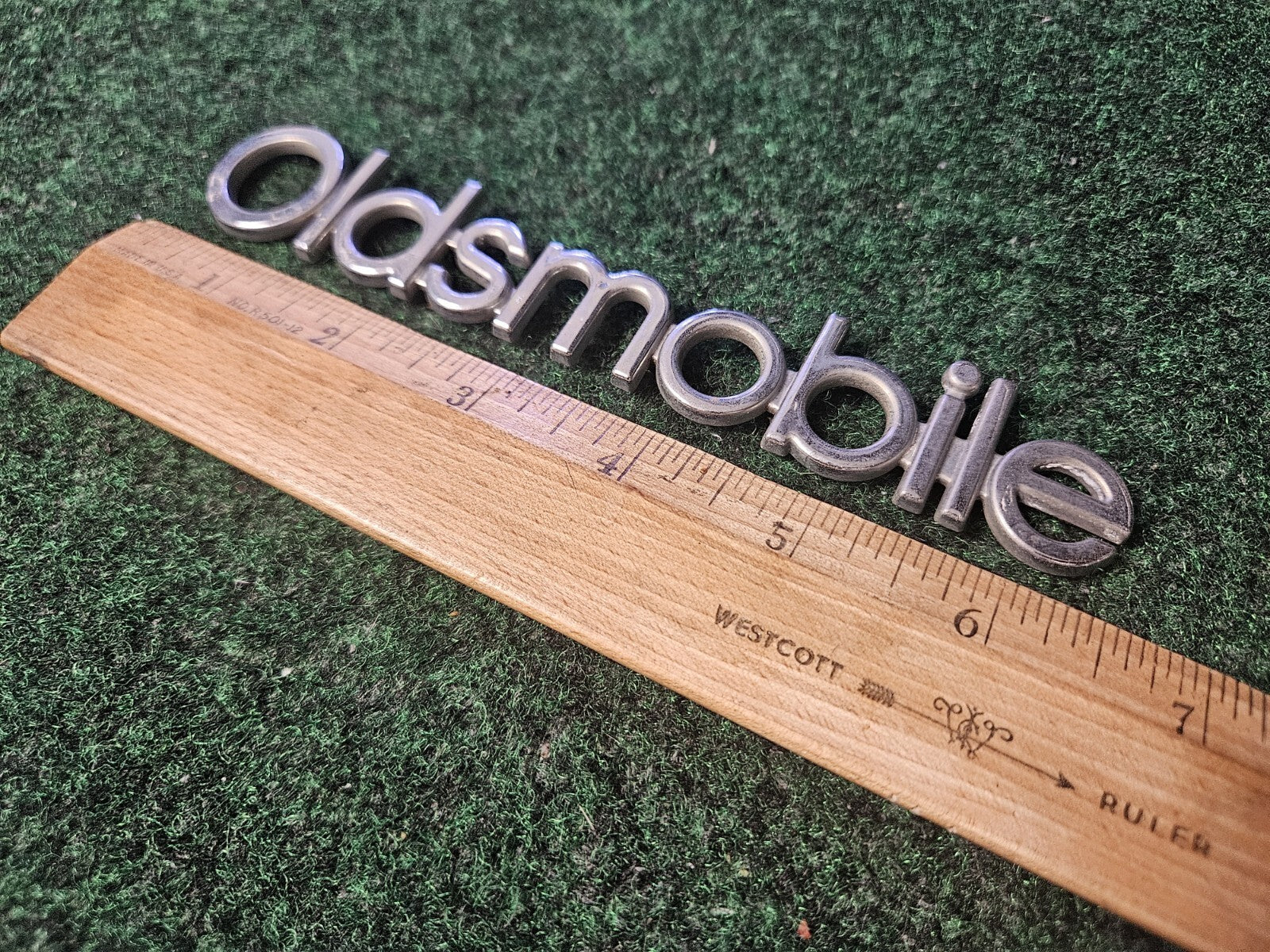 Oldsmobile OEM Chrome Emblem Badge Logo Nameplate Name Plate 6.5" 4M7