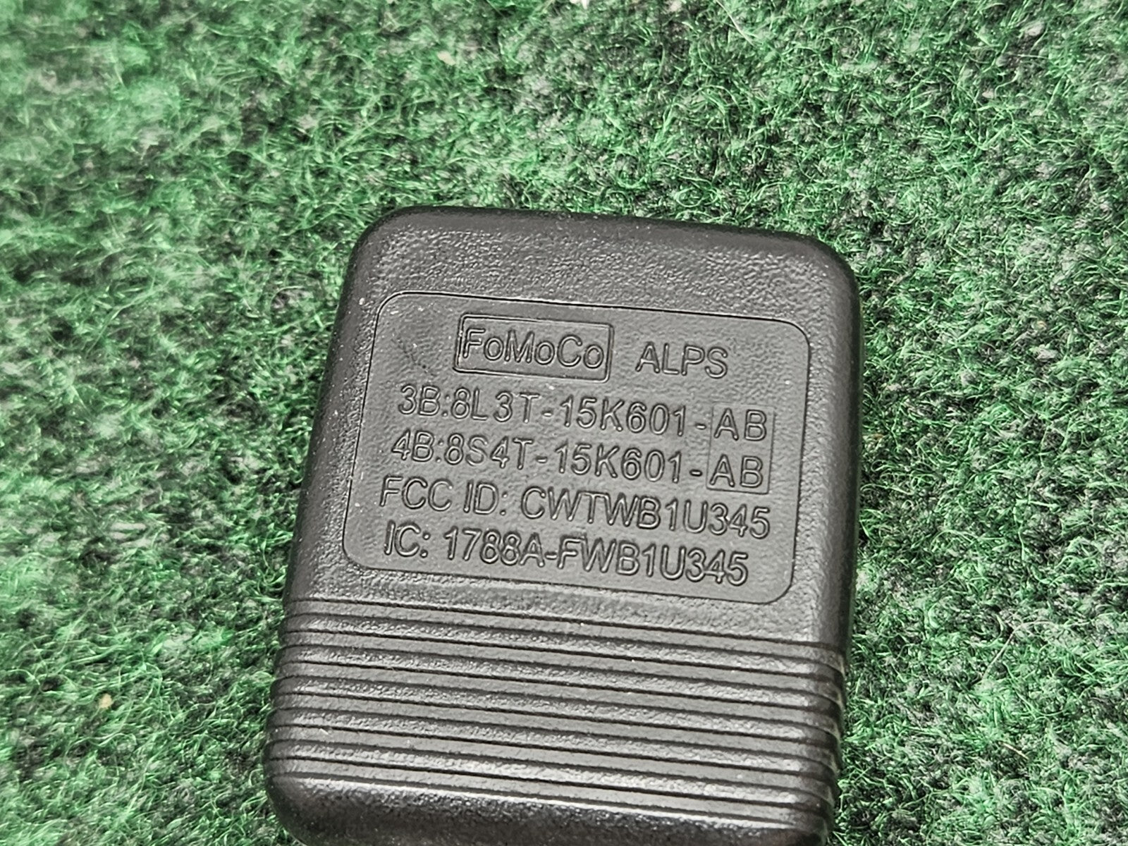 Fits Ford Lincoln Mercury 3B:8L3T-15K601-AB OEM 3 Button Key Fob GL3