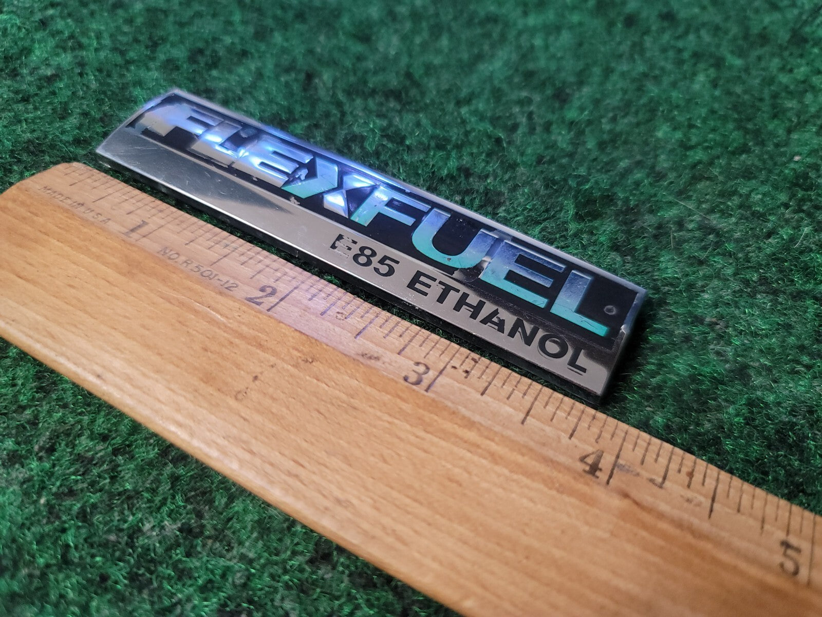 Chevy Flex Fuel E85 Ethanol Emblem Badge Decal Chevrolet OEM 15910899 2S9