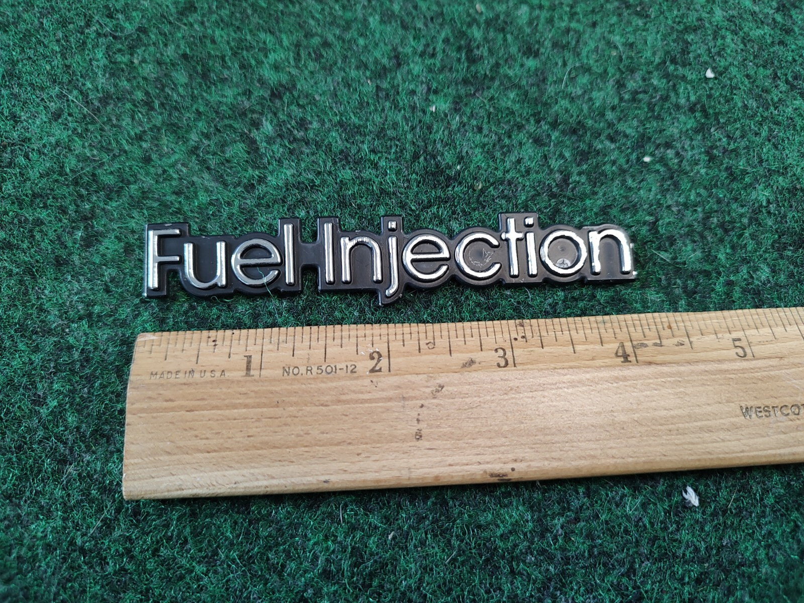BUICK PONTIAC CHEVROLET OLDSMOBILE FUEL INJECTION SIDE EMBLEM LOGO BADGE OEM 1S5
