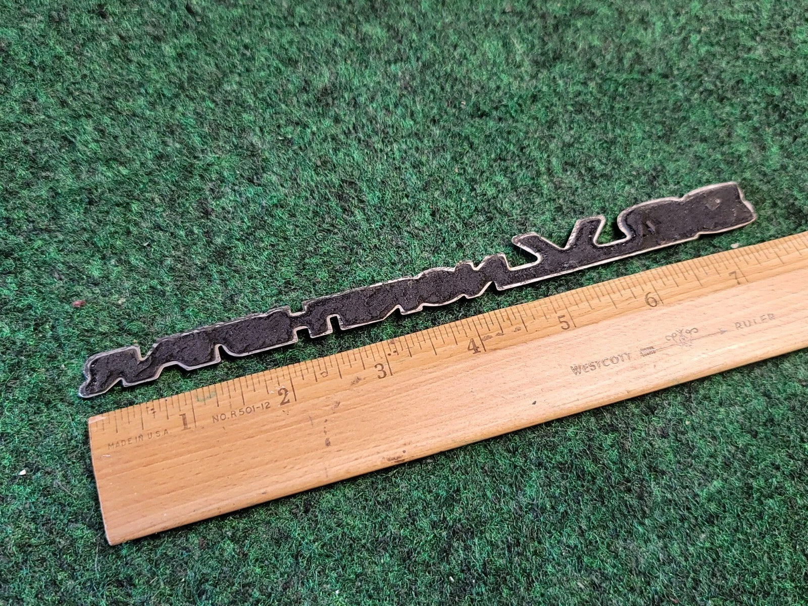 Cadillac "32 V Northstar" Chrome/Black Emblem Badge Logo Symbol Sign OEM 1M6