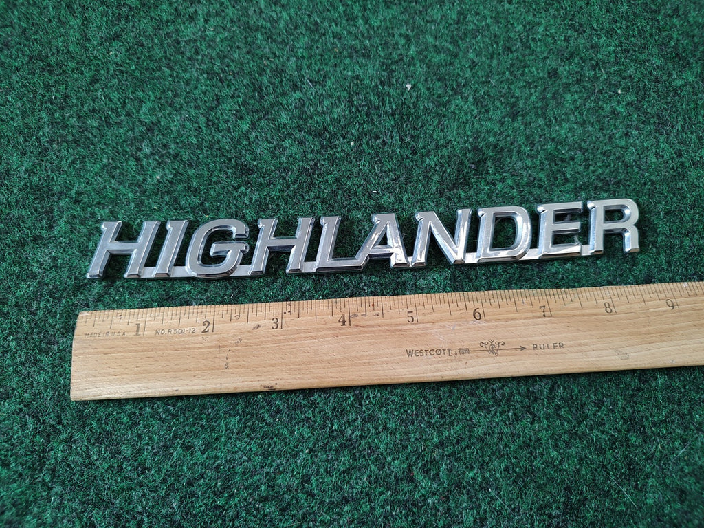 01 02 03 04 05 06 07 TOYOTA HIGHLANDER REAR LID EMBLEM LOGO BADGE SYMBOL 1S4