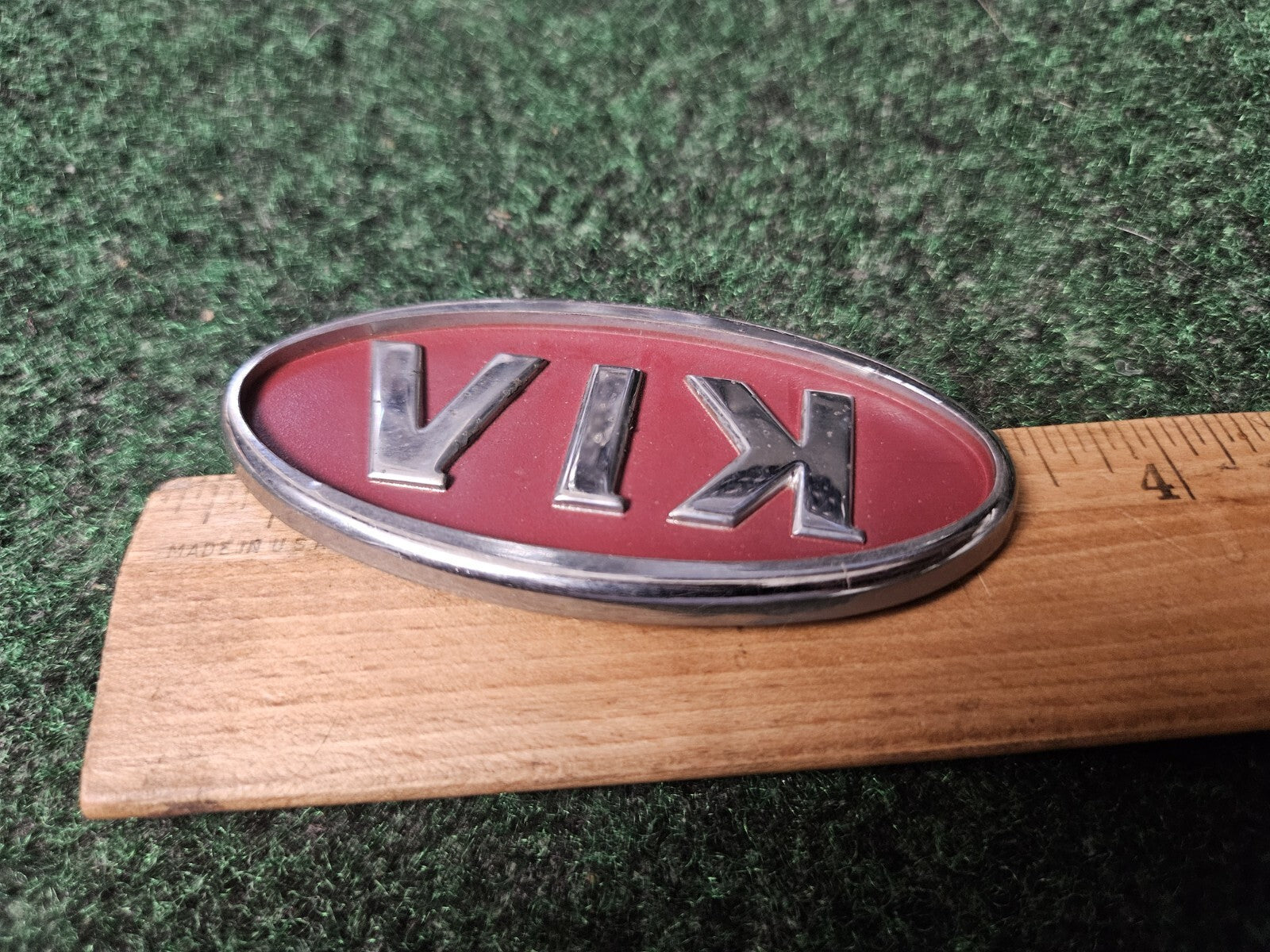 Kia Emblem Badge Grille Front Rear Name Plate OEM Nameplate Logo Red Chrome 4S7