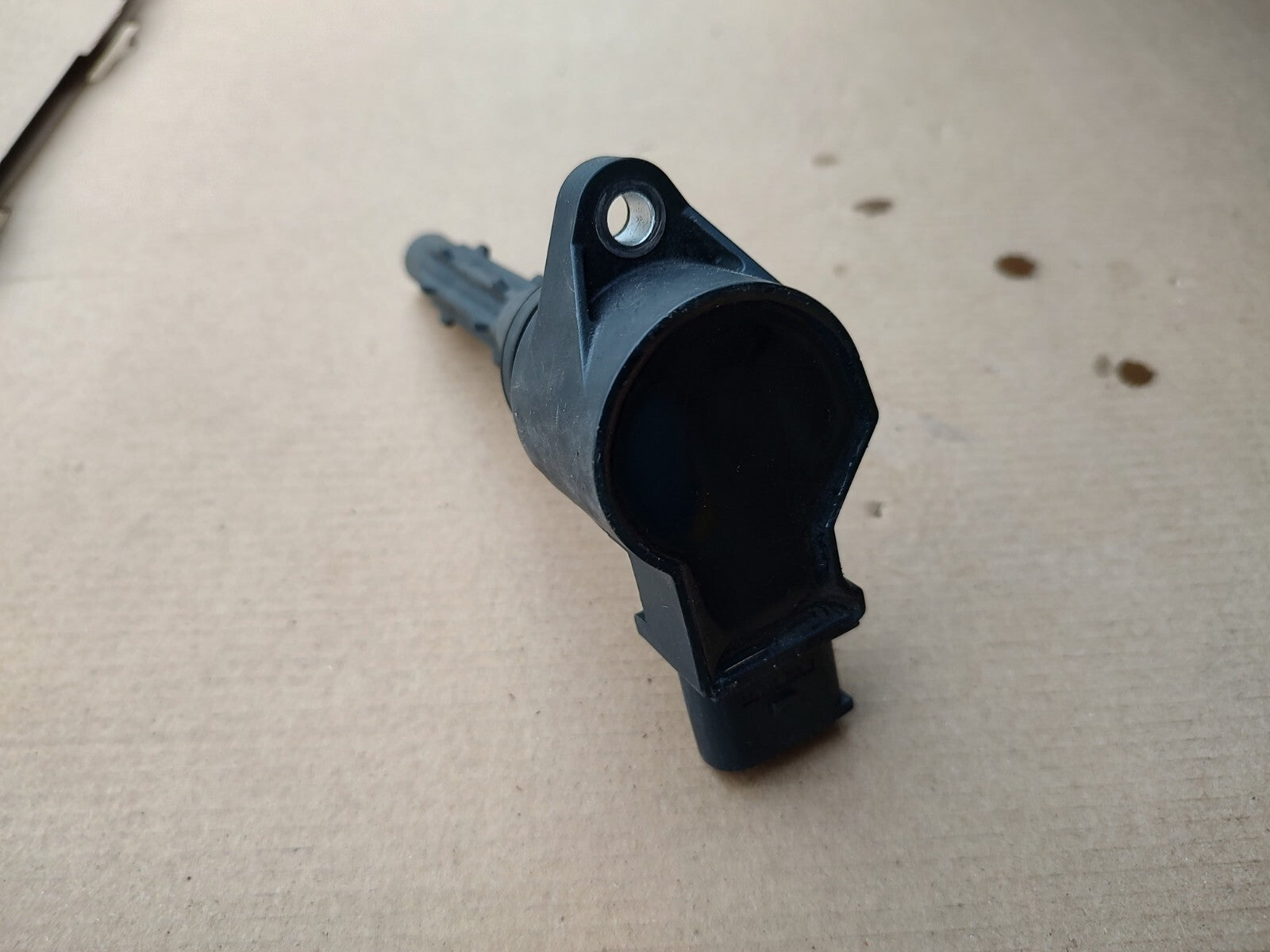 Mercedes C300 ML350 CLK350 E350 S550 Ignition Coil A 001502780 JT5
