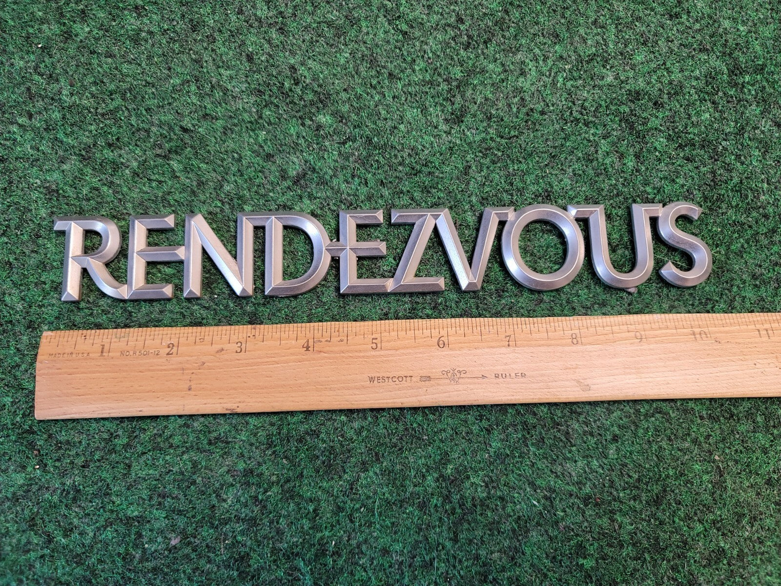 2002-2007 Buick Rendezvous Emblem Logo Letters Symbol Badge Trunk Rear OEM 2M2