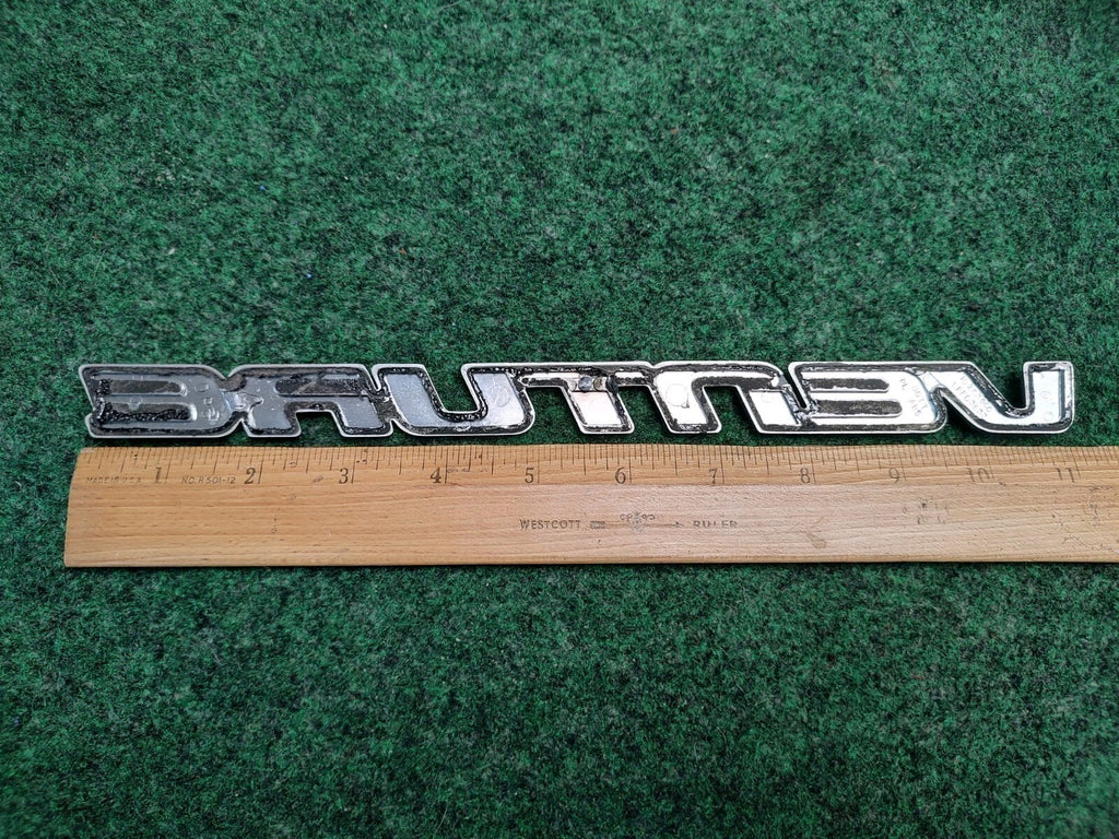 1997-2005 CHEVROLET VENTURE REAR EMBLEM BADGE LOGO CHROME OEM 3L2