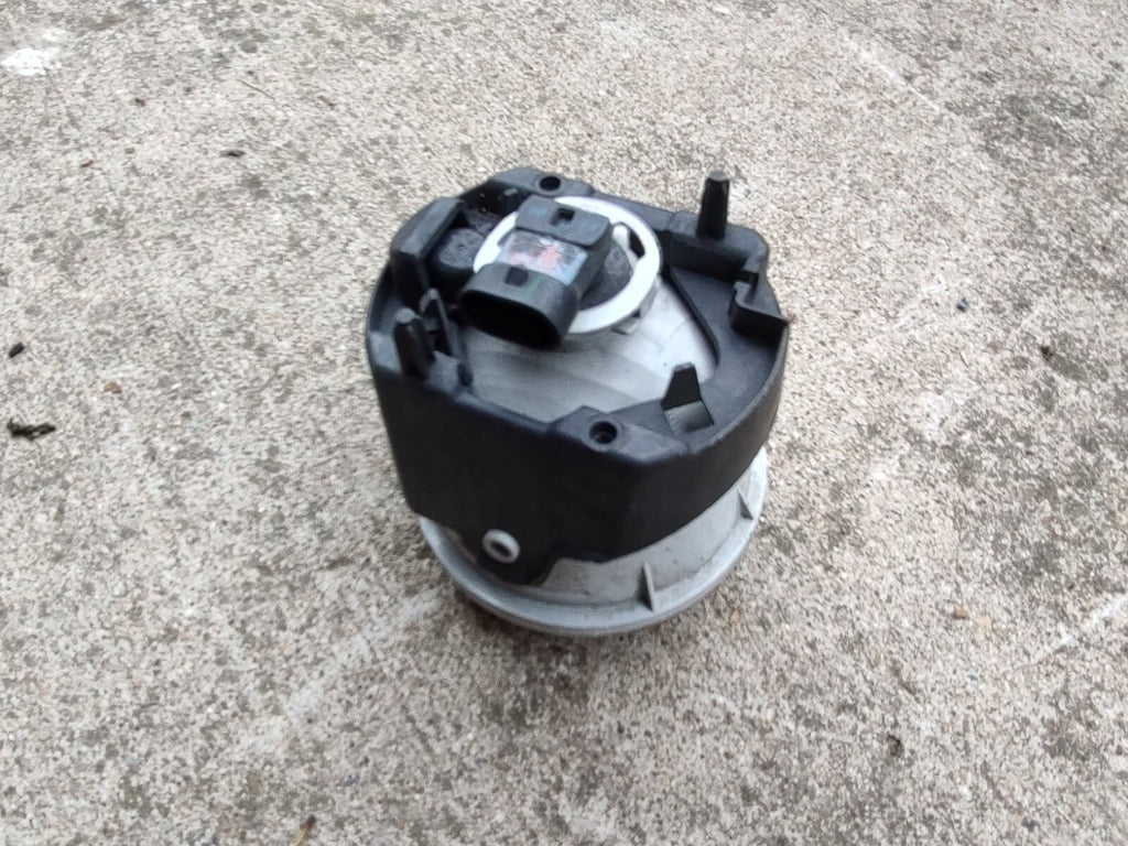 2006-2010 CHRYSLER 300 FOGLIGHT ASSEMBLY OEM 04805859AB LT5