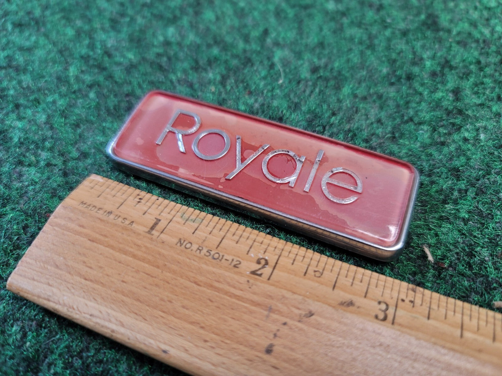 1992 - 1995 Oldsmobile 88 Royale Front Fender Nameplate Emblem 2M4