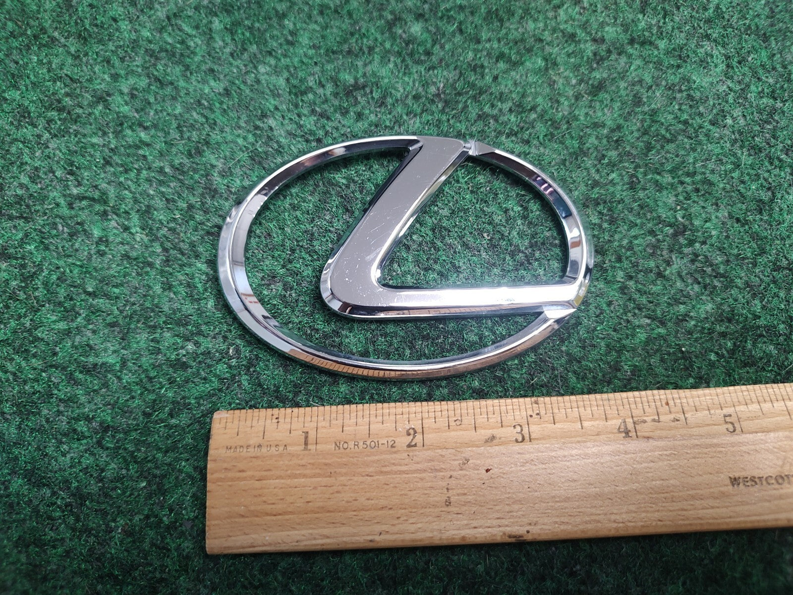 1998-2005 Lexus GS300 Rear Emblem Deck Trunk Lid Badge 242 OEM 2S9