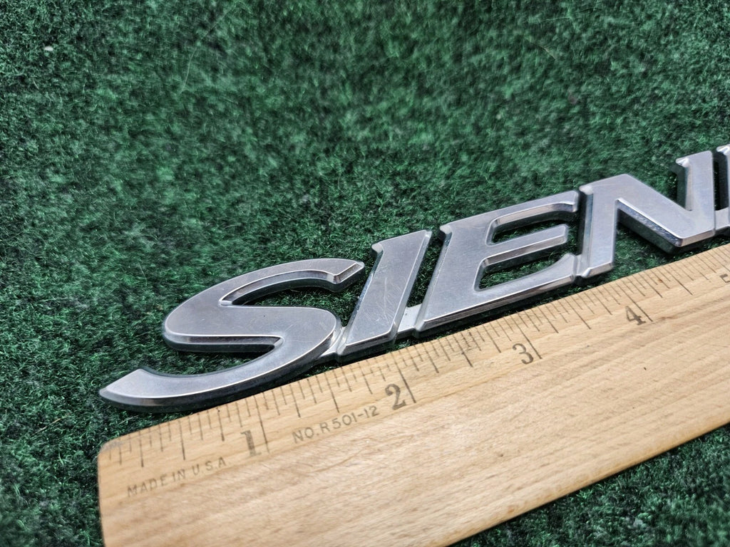 Toyota Sienna Rear Liftgate Lid 9" Inch Emblem Nameplate Name Plate OEM Logo GL1