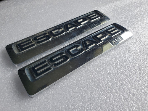 (2) 2008 09 10 11 12 FORD ESCAPE XLT REAR GATE CHROME EMBLEM LOGO BADGE OEM 2L3
