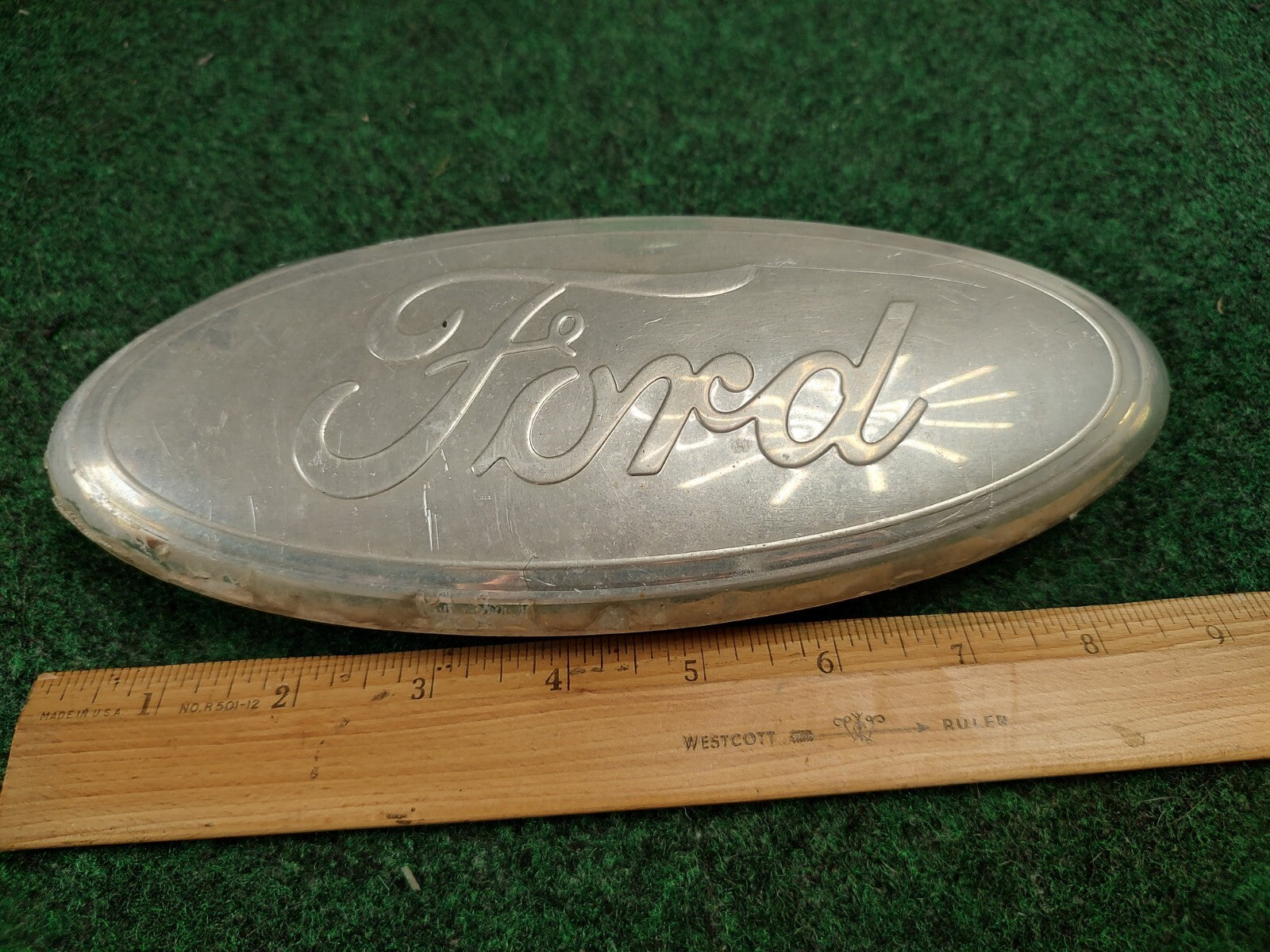 2004 2005 2006 2007 2008 Ford F-150 Front Grille Emblem Ornament 9" Oval 2S7