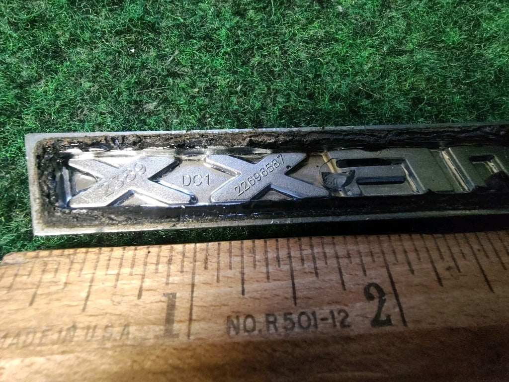 Chevy 2004-2007 Malibu Maxx New Rear Emblem Badge Logo Nameplate 22696587 3S5