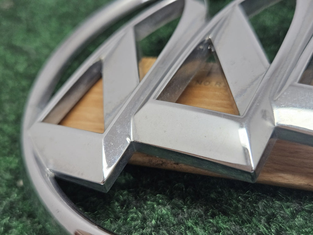 Buick OEM Allure Lacrosse Lucerne Chrome Rear Emblem Badge Logo  20795277 GL1