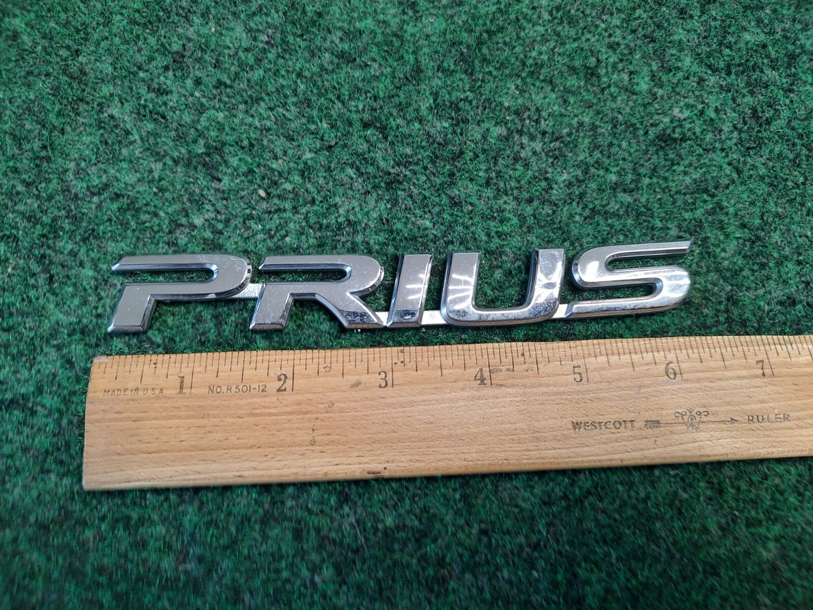2004 2005 2006 - 2009 Toyota PRIUS EMBLEM REAR TRUNK Badge Logo NAMEPLATE 5S1