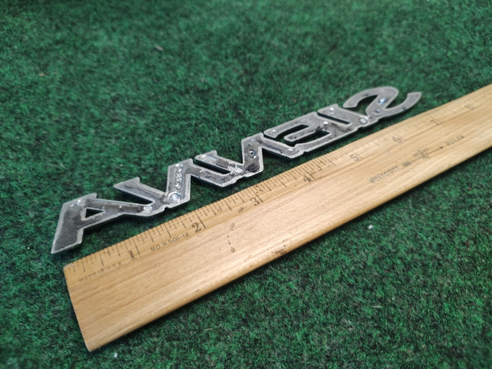 07 08 09 10 TOYOTA SIENNA  REAR LID GATE CHROME EMBLEM LOGO BADGE SIGN OEM 3S8