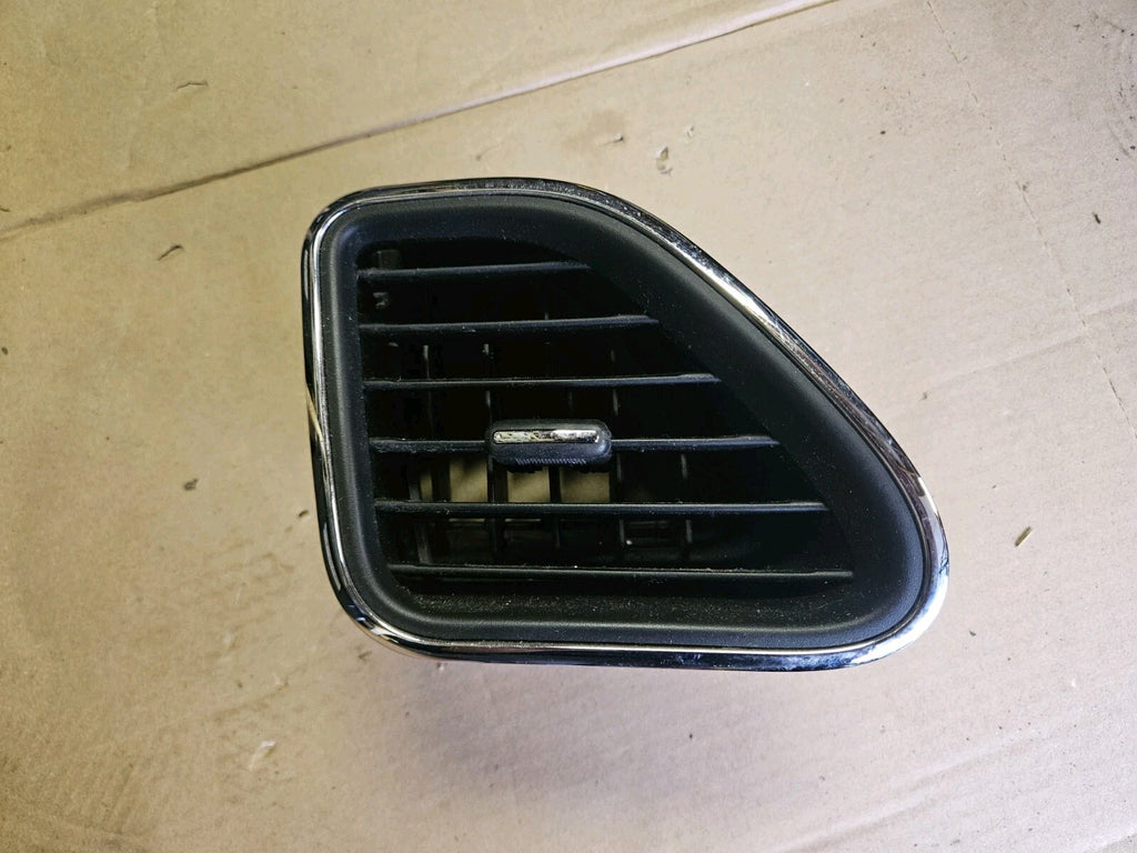 2011 - 2014 Chrysler 200 Ac Heater Air Vent Grille Dashboard Left  Driver BJ5
