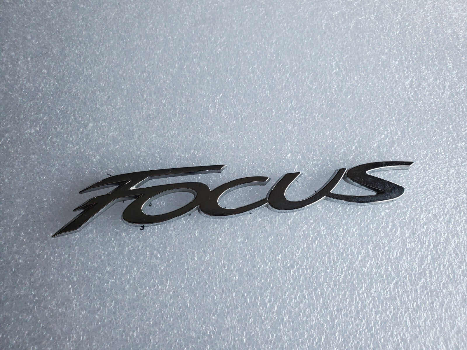 2013 - 2017 Ford Focus Rear Chrome NAMEPLATE Emblem OEM BM5Z-5842528-B 1L9