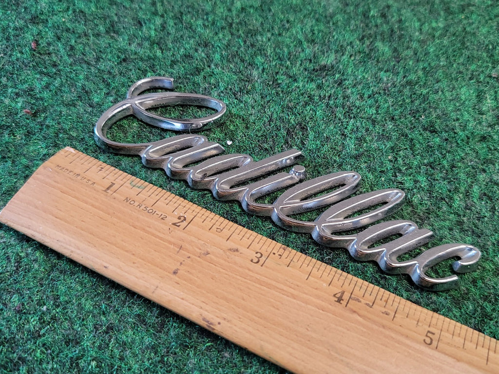 94 95 96 97 98 99 CADILLAC CHROME DEVILLE SEVILLE REAR TRUNK EMBLEM BADGE 1M6